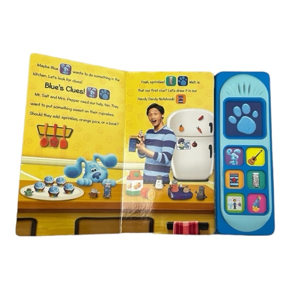 Nikckelodeon Blues Clues, Play with Blue & Paw Patrol Potty Time Books. - Picture 2 of 3